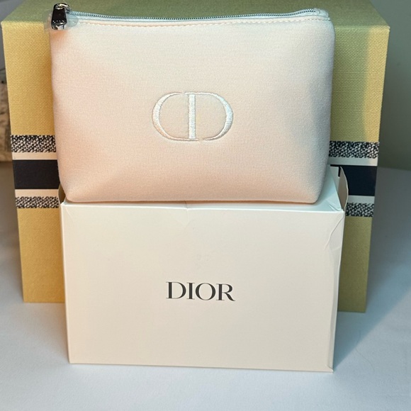 Dior pouch - Picture 9 of 12